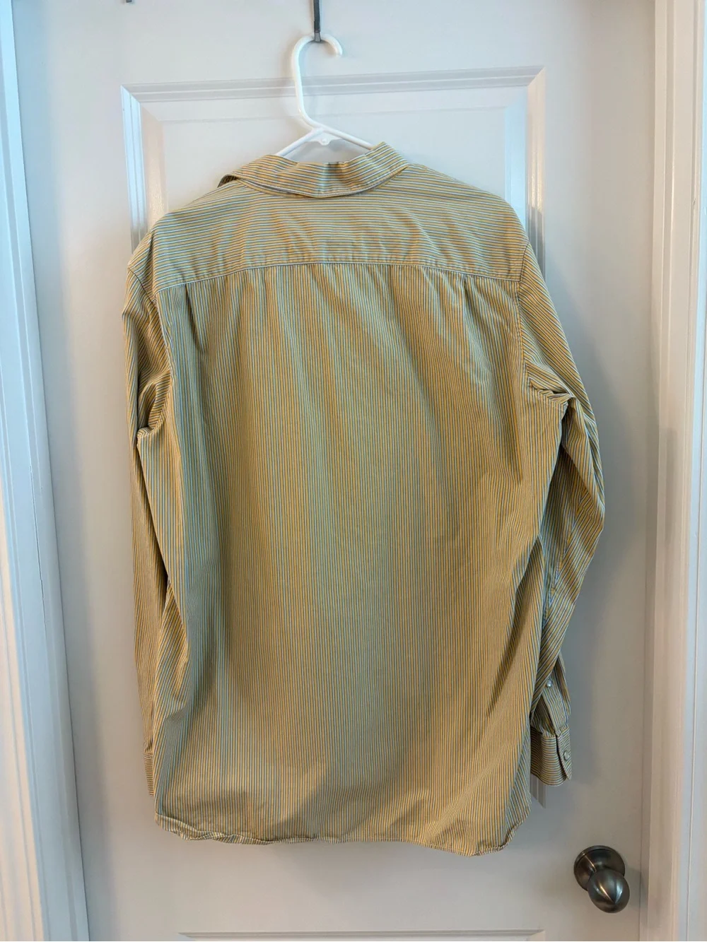 Banana Republic Men’s Yellow & Navy Thin-Strip Button-Down Shirt